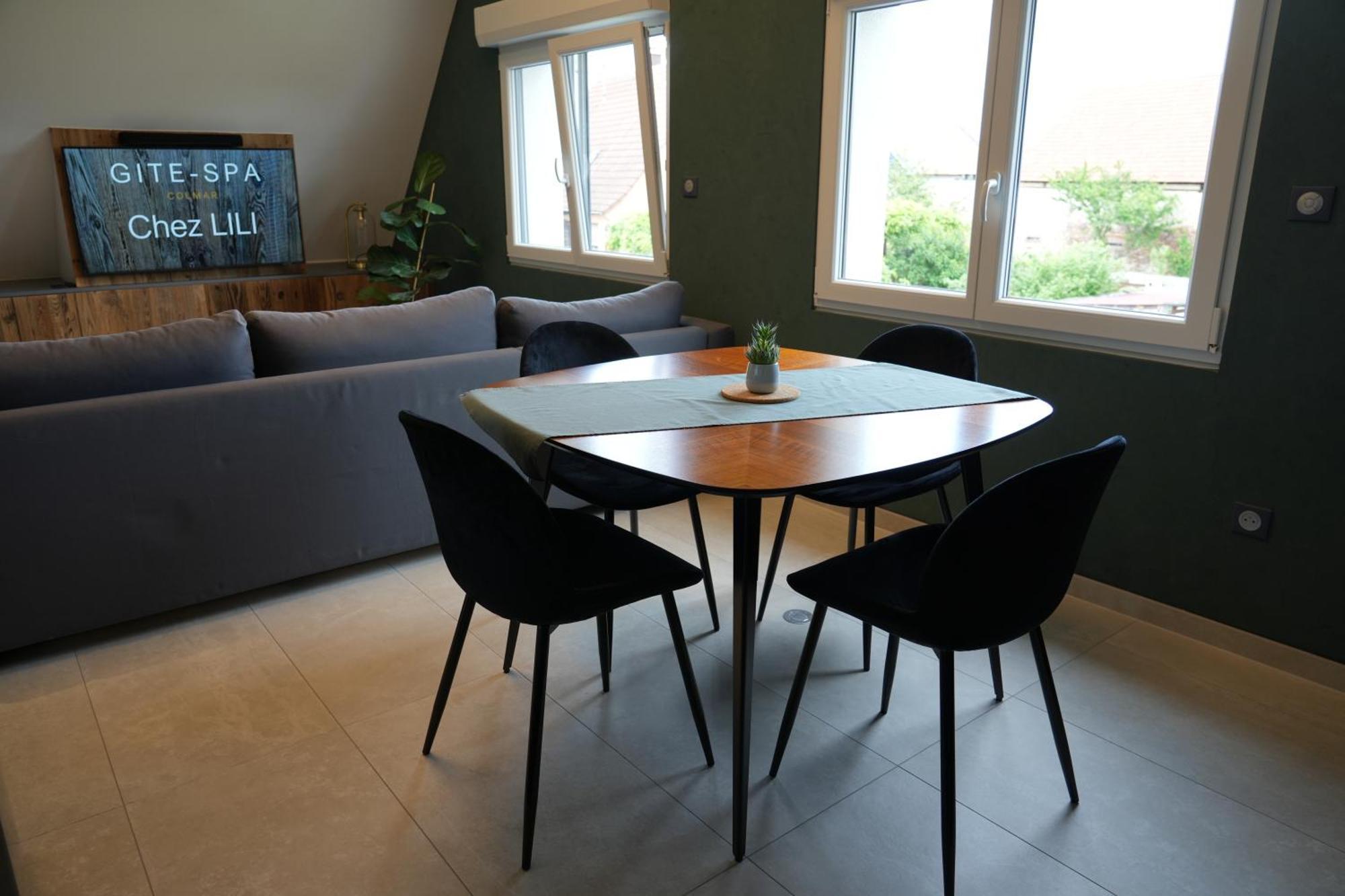 Gite Spa L'Atelier Emile - Spa Privatif - 5 Min Colmar Sainte-Croix-en-Plaine 客房 照片
